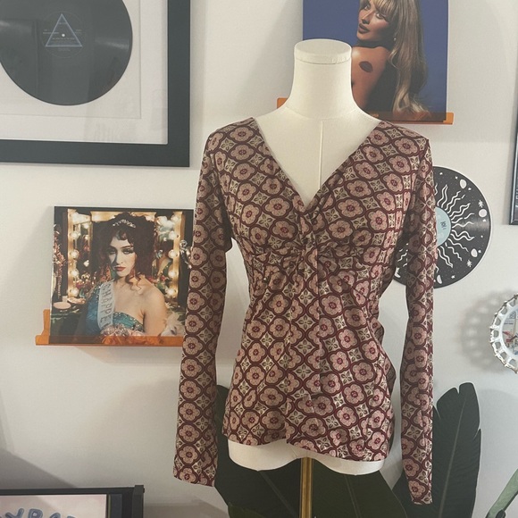 Printed 70’s style blouse - Picture 2 of 7
